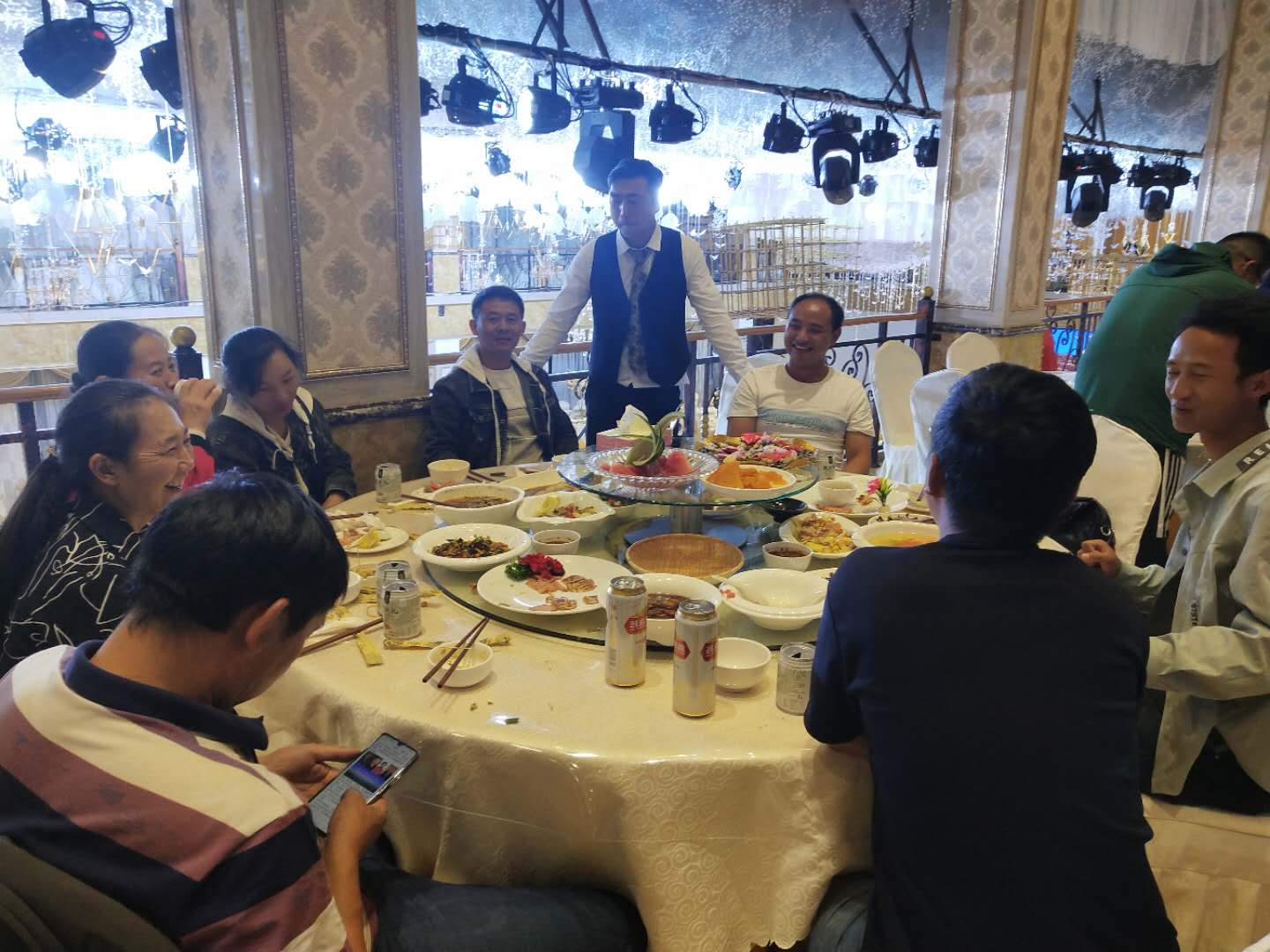 庆贺婚礼